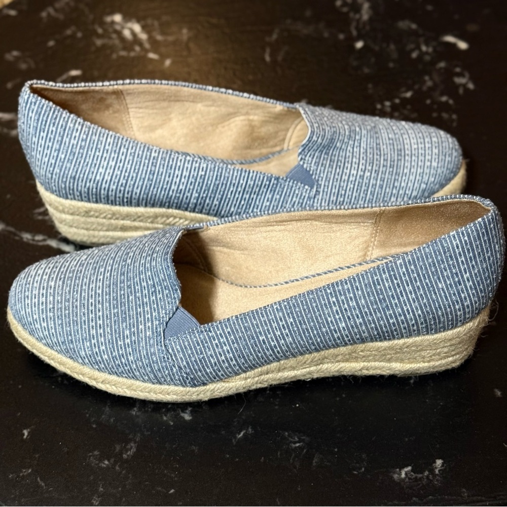 Life Stride Blue Patterned Espadrilles